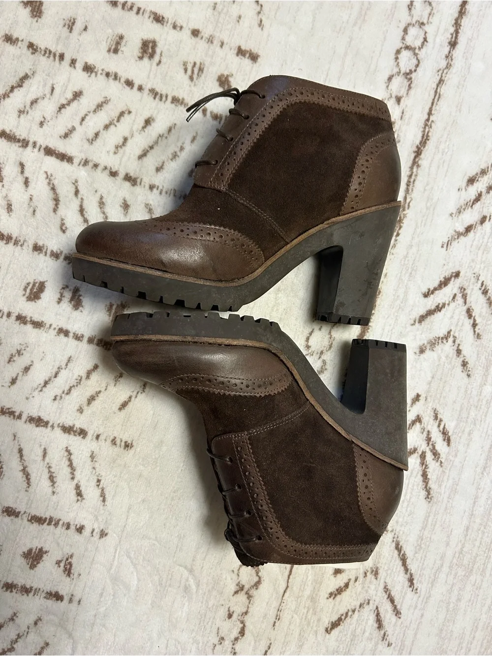New Sperry Brown Leather Suede Wingtip Lace Up Heeled Ankle Booties 7M